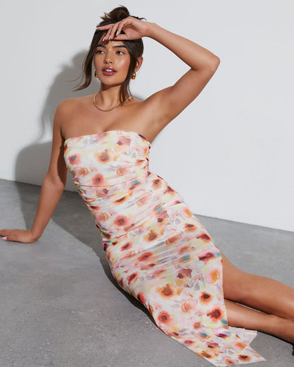 Bahar Pikniği Straplez Bodycon Midi Elbise