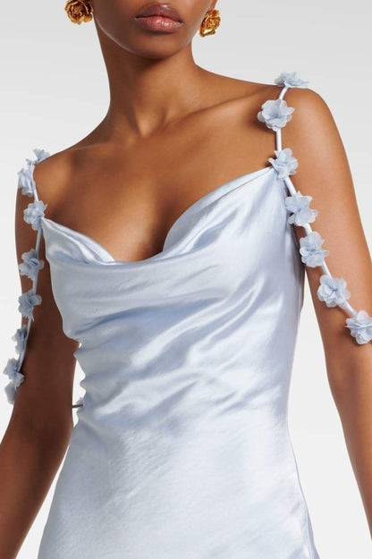 Zeytinyağı Çiçek Aplikeli Saten Maxi Elbise